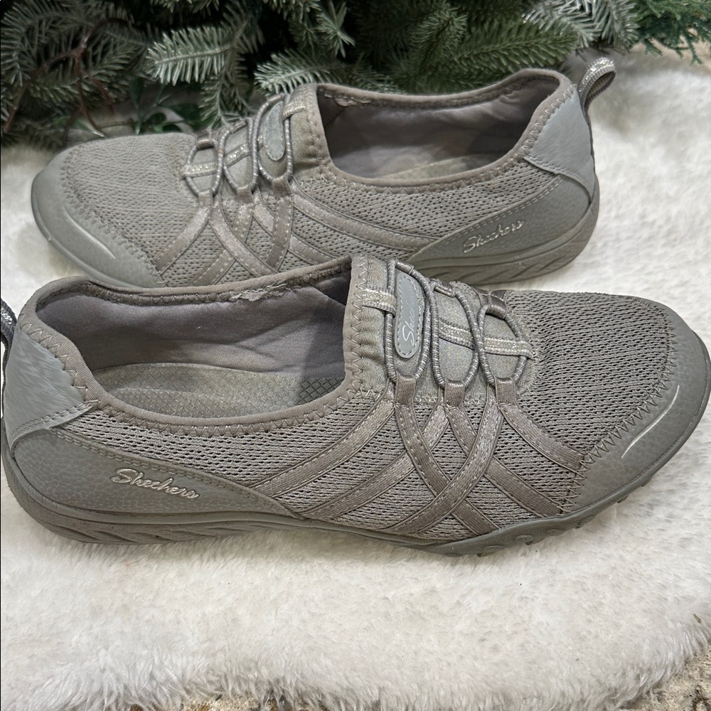 Skecher shoes
 for
Women